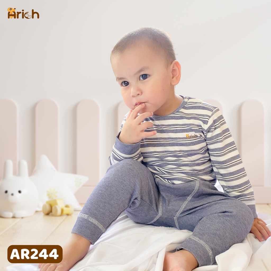 Bộ quần áo thu đông kẻ sọc sợi tre Arich (6-9 tháng đến 5-6 tuổi)