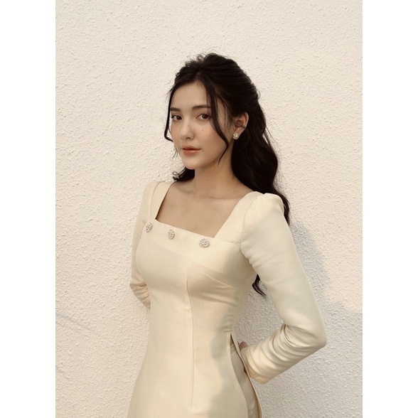 ✿❃Áo dài LAYLA thiết kế cách tân H.I.U ROOM , tay cổ vuông phong tiểu thư fullset kèm quần lụa design. | BigBuy360 - bigbuy360.vn