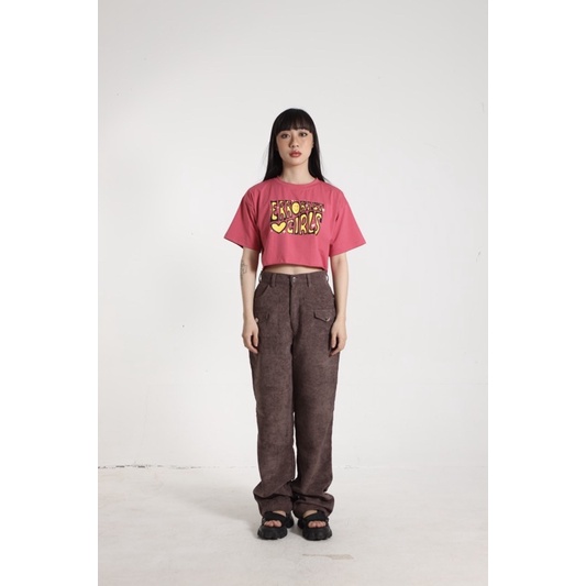 Áo ERRORIST croptop stroke logo màu hồng/đen