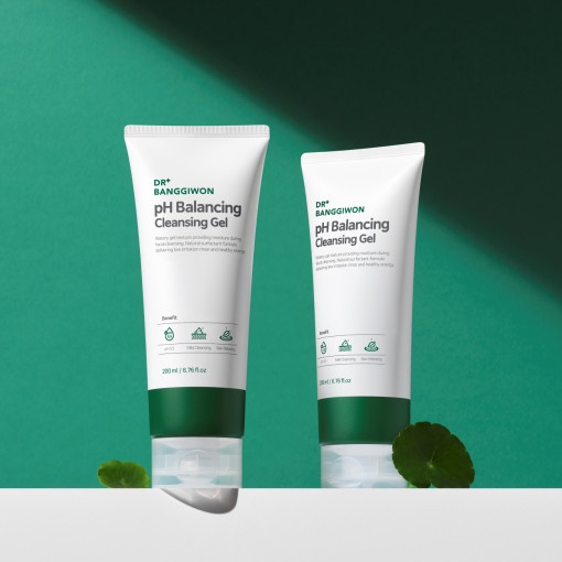 Gel rửa mặt cân bằng độ pH Dr. BanggiWon pH Balancing Weak Acid Cleansing Gel 200ml