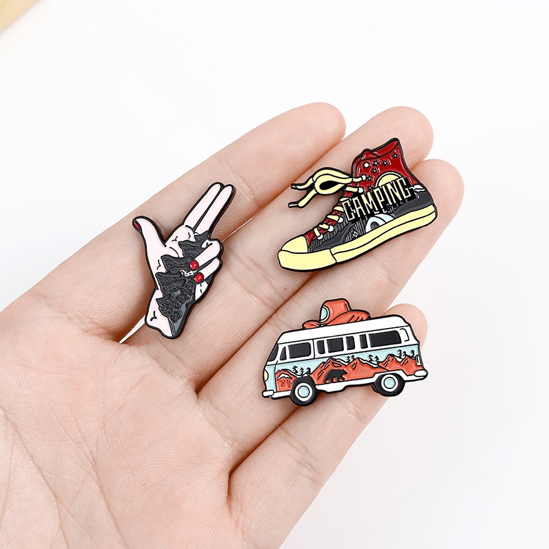 Wild adventure Enamel Pins Go Hiking OutdoorsShoe Bonfire Compass Brooches Badges Fashion Jewelry Gifts Wholesale