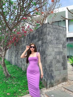 Đầm body trơn 2 dây cột nơ