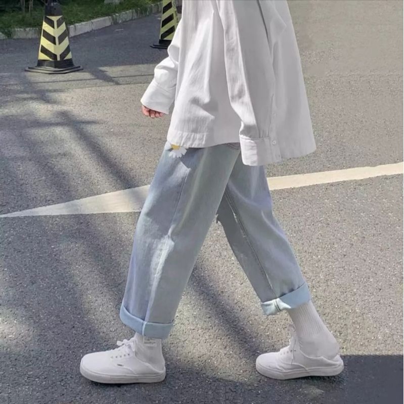 Quần Baggy Nam,nữ dáng xuông thêu hoa cúc phong cách hàn quốc | BigBuy360 - bigbuy360.vn