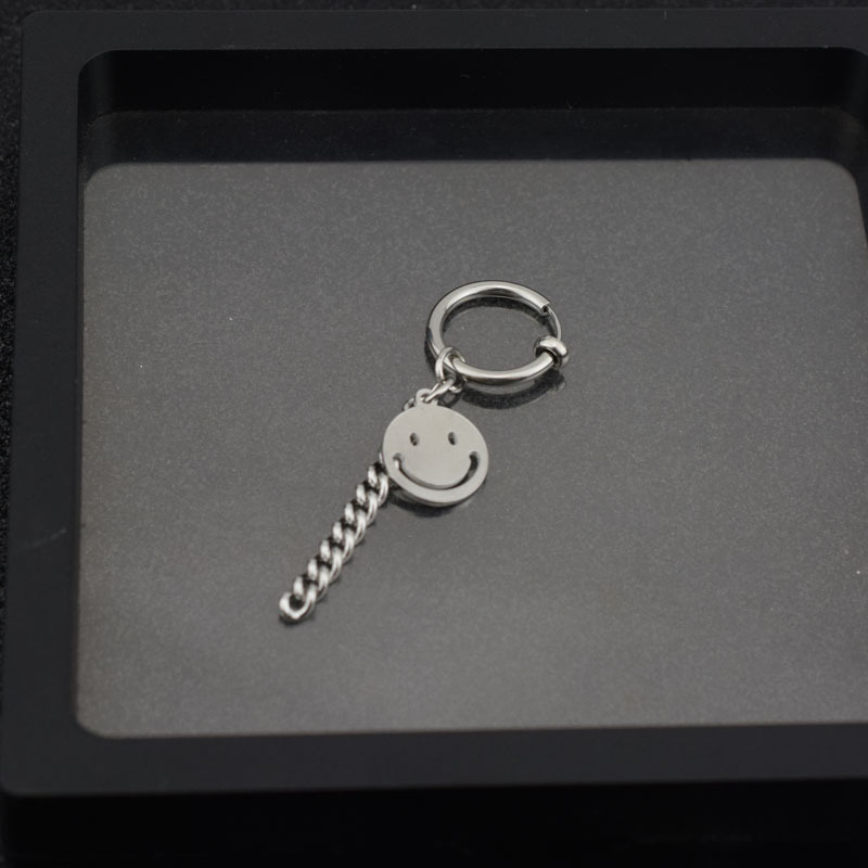 Khuyên Tai Dây Xích Hình Mặt Cười Bằng Thép Không Gỉ Phong Cách Hipster 22634