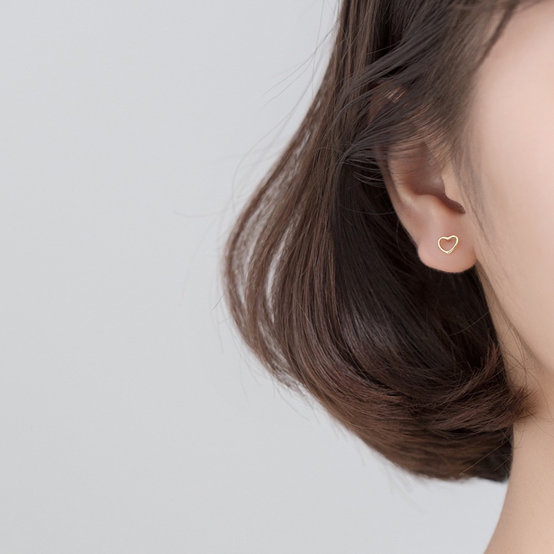 Bông Tai Hình Trái Tim Đơn Giản Ngọt Ngào Thời Trang Nhật Hàn Cho Nữ