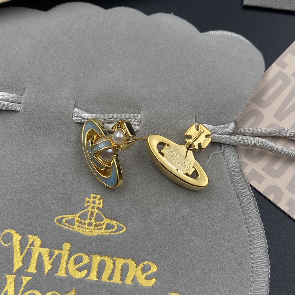 Khuyên Tai Tròn Khắc Chữ Vivienne Westwood Bằng Thép Titan Thời Trang Cho Nữ