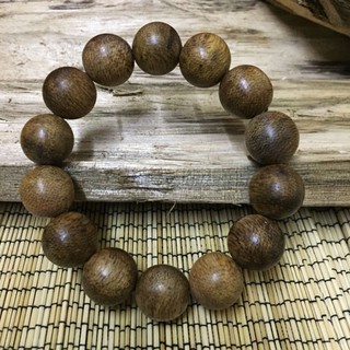VÒNG TAY TRẦM HƯƠNG TỰ NHIÊN CHO NAM NỮ