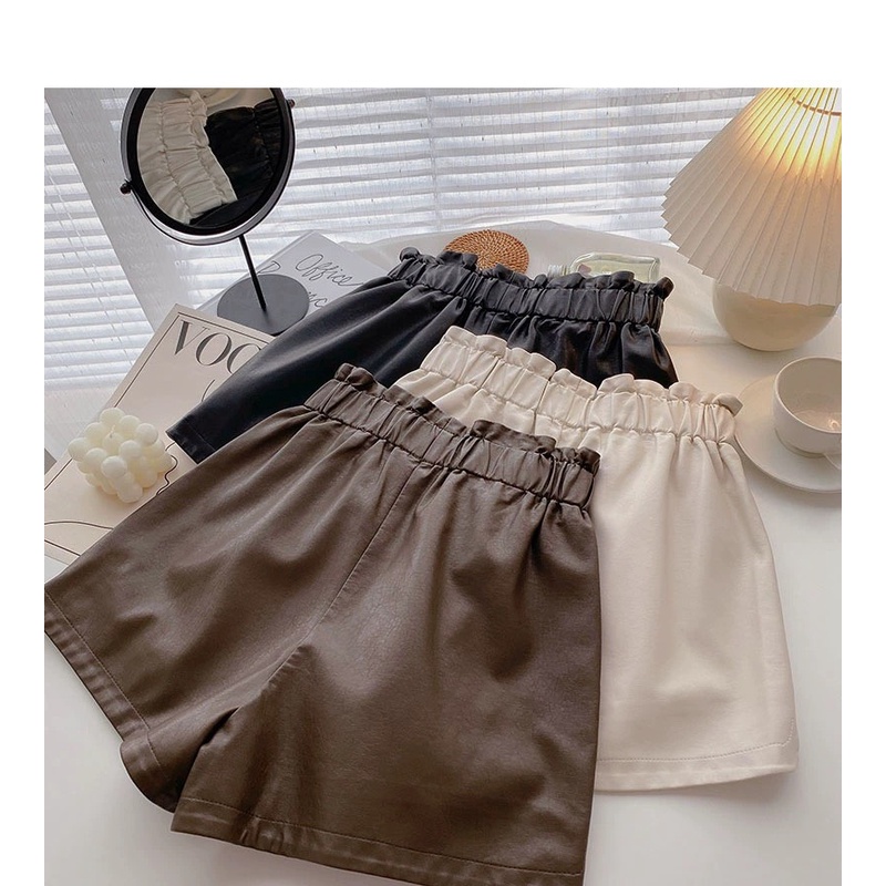 Quần Short Da Nữ Cạp Bèo Đính Cúc, Quần Đùi Dáng Rông Màu Siêu Xinh | BigBuy360 - bigbuy360.vn