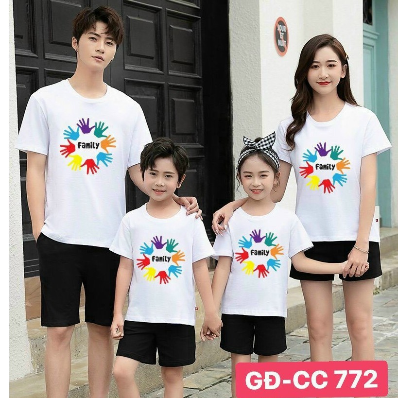 Áo gia đình ,áo nhóm đi biển giá sỉ , đủ màu , đủ size từ 8kg đến 100kg.