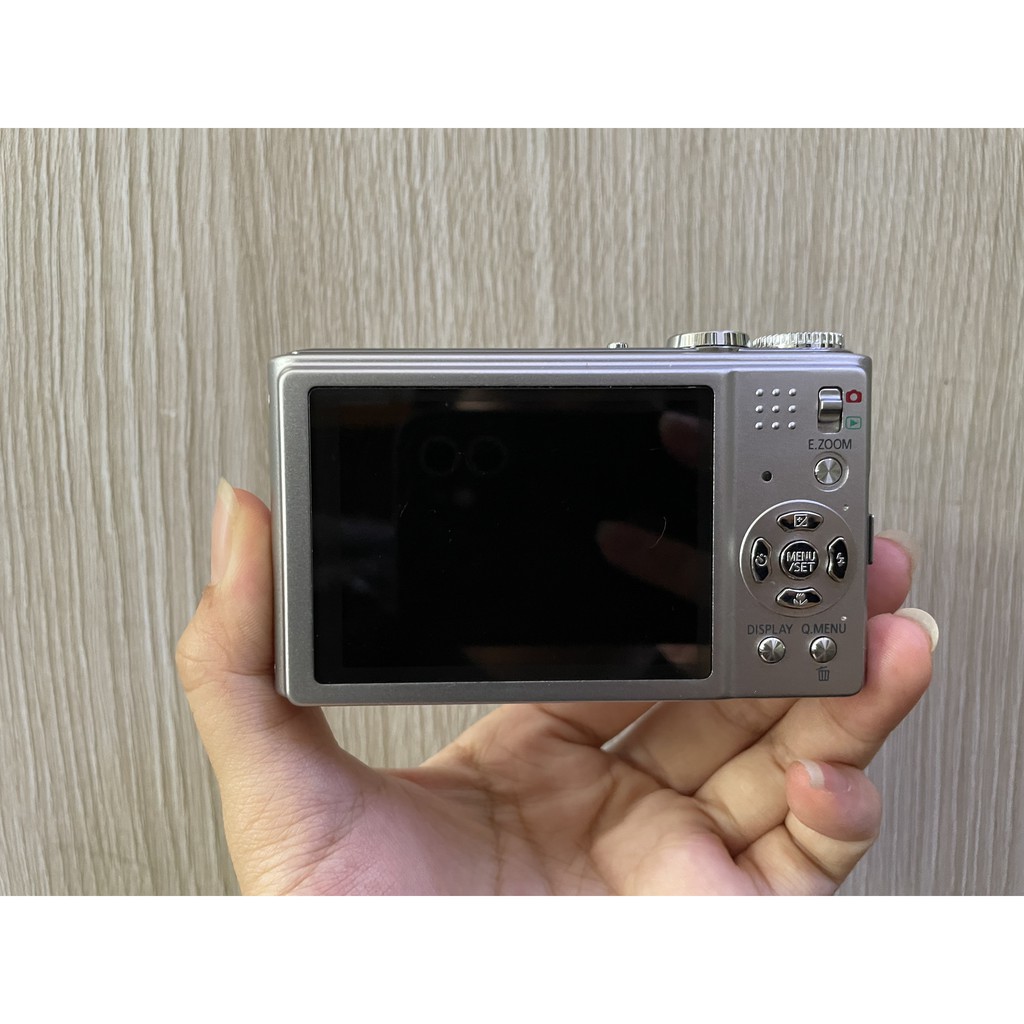 Máy ảnh KTS 	Panasonic DMC-ZX1 | BigBuy360 - bigbuy360.vn