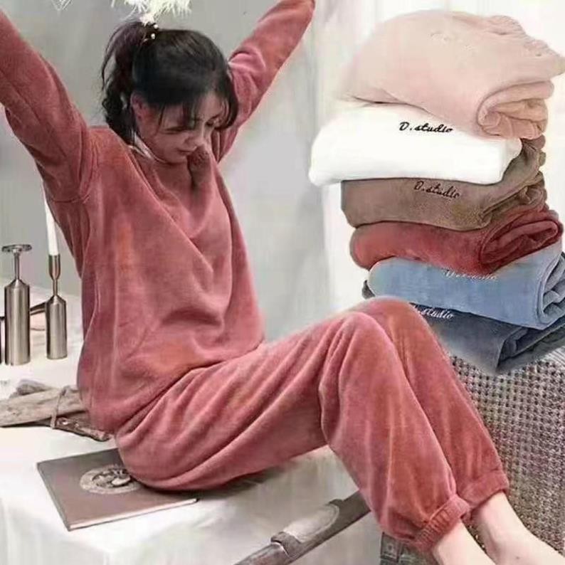 Bộ Ngủ Mặc Nhà Nhung Lót Lông Họa Tiết Gấu Nâu, Nơ Cute 2 Lớp Siêu Dày | BigBuy360 - bigbuy360.vn