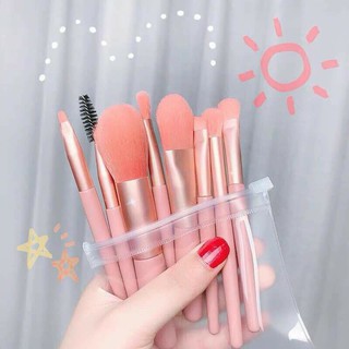 Set cọ trang điểm 8 món