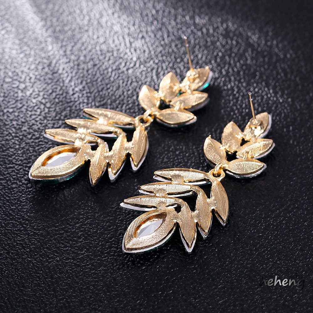 Khuyên Tai Nữ Trang Dáng Dài Tạo Hình Độc Đáo