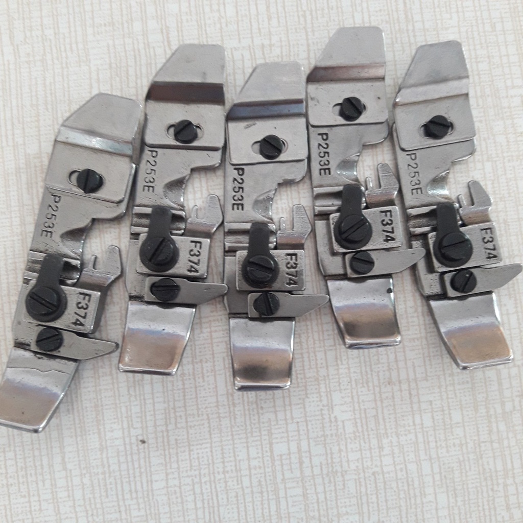 Đế chân vịt sắt máy vắt sổ 4 chỉ máy công nghiệp