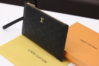 Ví cầm tay cluth Lv nam  sz28