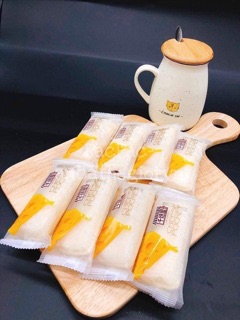 SỮA CHUA PHÔ MAI DATE MỚI