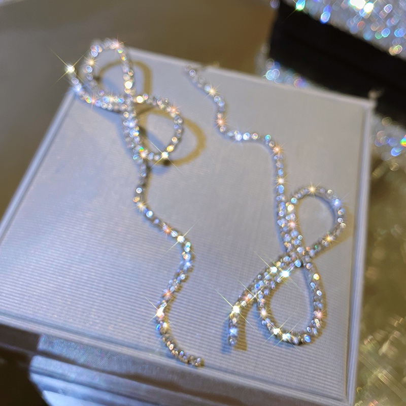 Khuyên tai dài đính đá phong cách sang trọng thời trang cho nữ