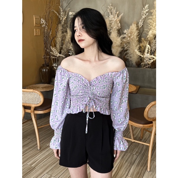 ÁO TRỄ VAI HOA RÚT TAY DÀI