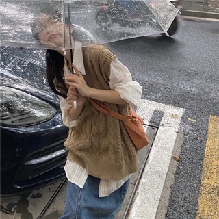 [ORDER] Set áo gile kèm áo sơ mi mỏng tay dài