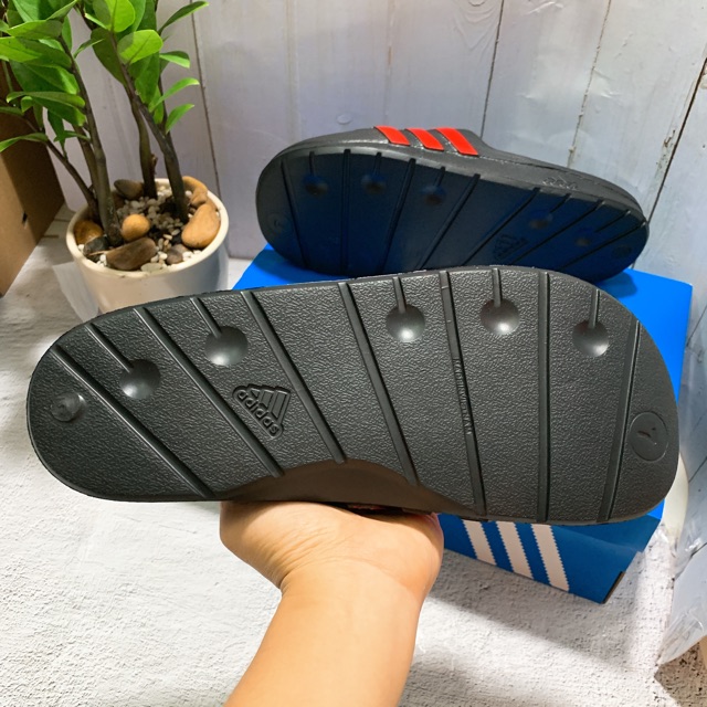 Dép đúc duramo quai ngang đúc 3 sọc chuẩn - hộp xịn