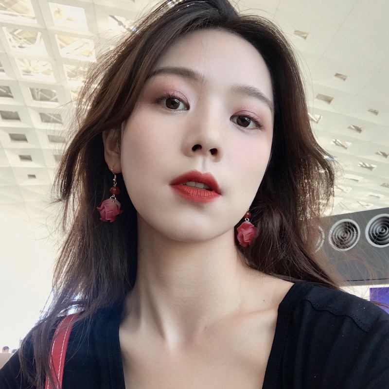 Khuyên tai Pinkdudu PD725 hợp kim kiểu hoa phối tua rua màu đỏ thời trang cho nữ