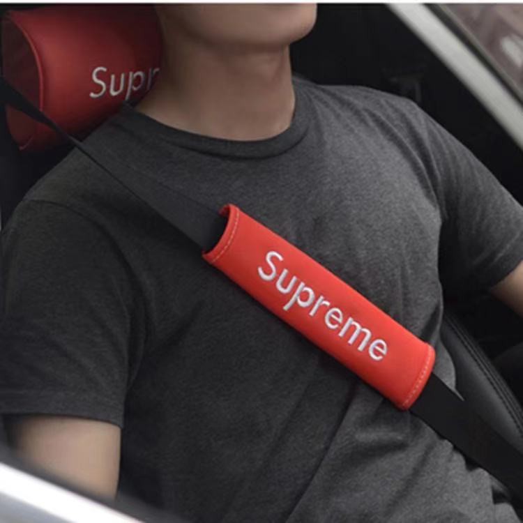 【Ready Stock】 Popular Brand Supreme Automotive Headrest Interior Accessories Car Bone Pillow Car Neck Pillow Summer Seat Pillow Spot Chaopai 1i35