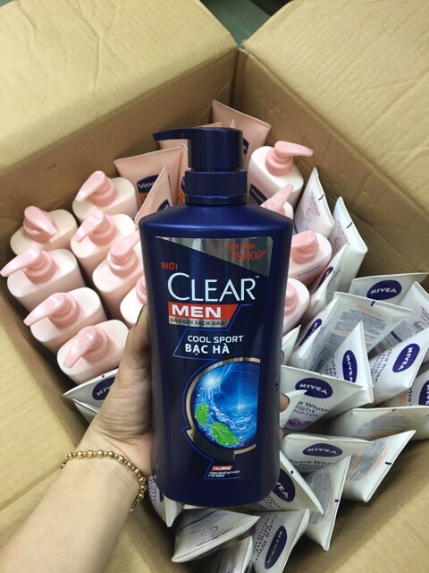 Dầu gội gàu Clear Men Cool Sport bạc hà  650ml