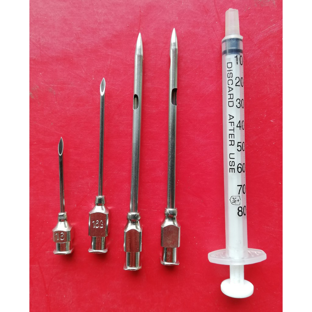 Bơm kim tiêm dùng để bơm hóa chất trị sâu đục thân trên cây trồng và vật nuôi chó mèo