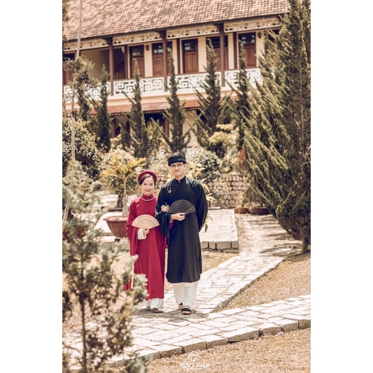 Áo tấc áo dài ngũ thân thời Nguyễn