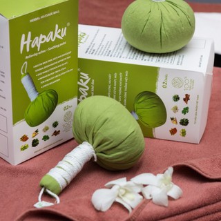 Bộ đôi bóng massage thảo dược Hapaku (Hộp 2 quả)