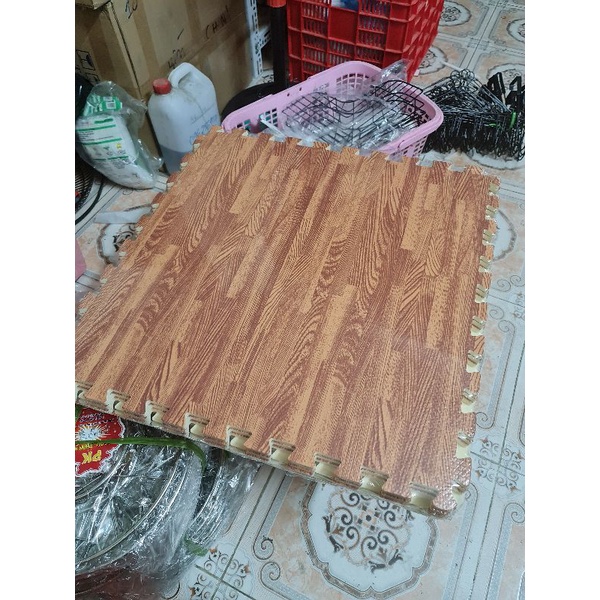 THẢM XỐP GHÉP VÂN GỖ KT 60 ×60CM/tấm ( 1 SET 4 tấm)