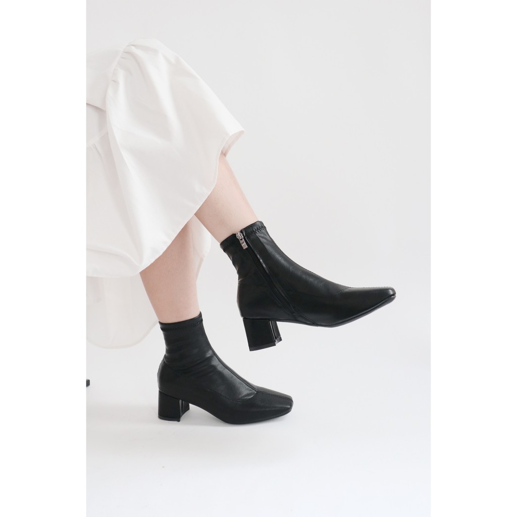 Giày bốt da cổ thấp Leather Ankle Boots