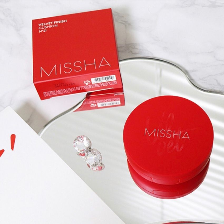 Phấn nước kiềm dầu lâu trôi Missha Velvet Finish cushion (Đỏ), Mỏng mịn tự nhiên, độ chống nắng SPF 50++