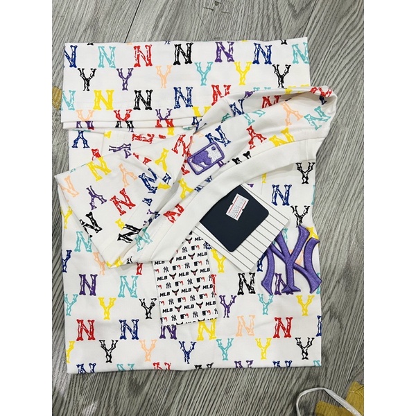 (HÀNG XUẤT XỊN) Áo trắng phối logo nhiều màu NY015 MONOGRAM MULTICO TEE Made in Cambodia full tag code  Size XS S M L