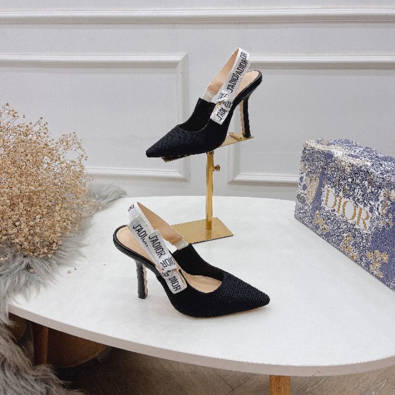 ldX(VIDEO) Sandal 9p Da Gân Gót Cong Fullbox Bill Túi Cao Cấp