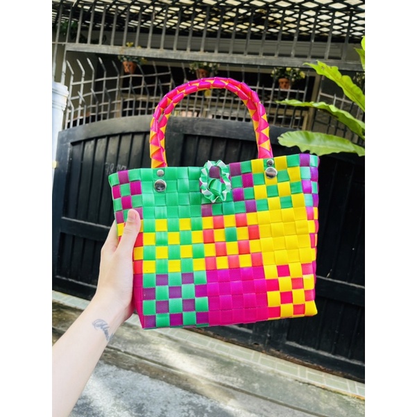 Túi đan làn nhựa đủ màu đi biển đi du lịch rất xinh đựng đồ dùng thoải mái