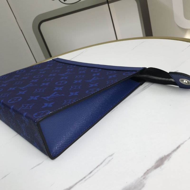 Clutch cầm tay nam họa tiết monogram LV phong cách thời trang