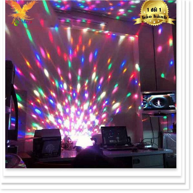 đèn led quả cầu xoay pha lê 7 màu nháy theo nhạc