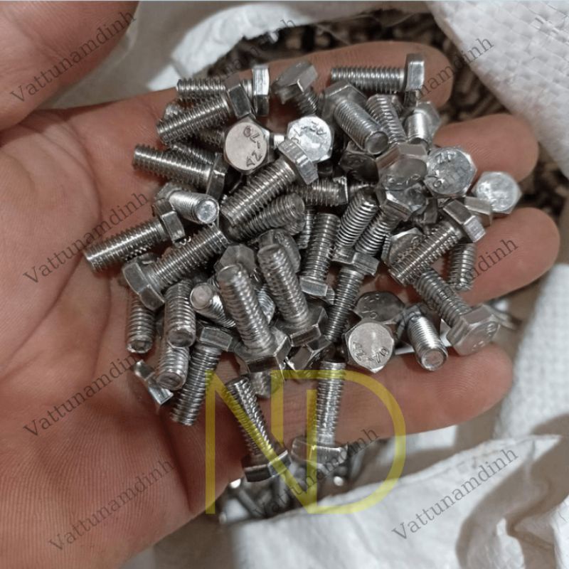 Ốc i no x thay thế cho máy giặt cửa trên hãng Tô s hi ba-Sa n y o