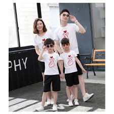 Combo áo thun gia đình , đủ màu , đủ size từ 8kg đến 100kg .