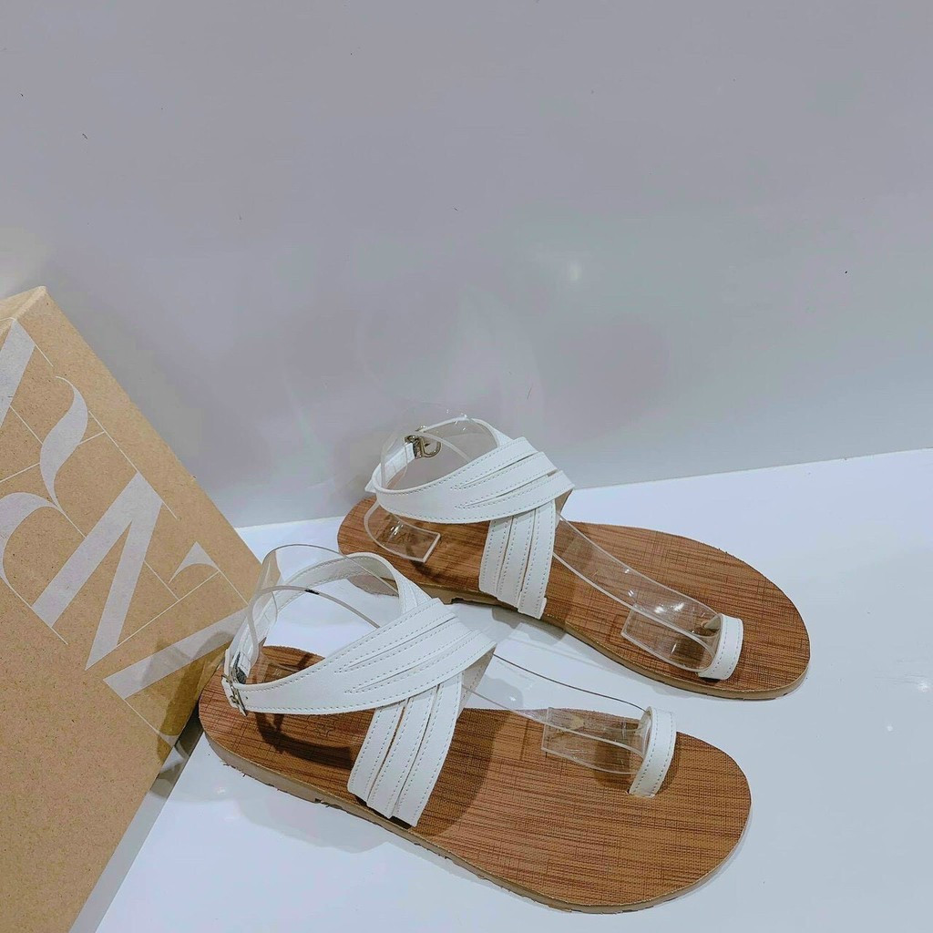 Sandal nữ đế bệt xỏ ngón chiến binh đế vân gỗ Siêu hót hít-MẪU HOT BÁN CHẠY HIỆN NAY