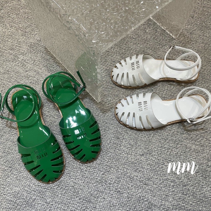 Sandal rọ miu miu da bóng