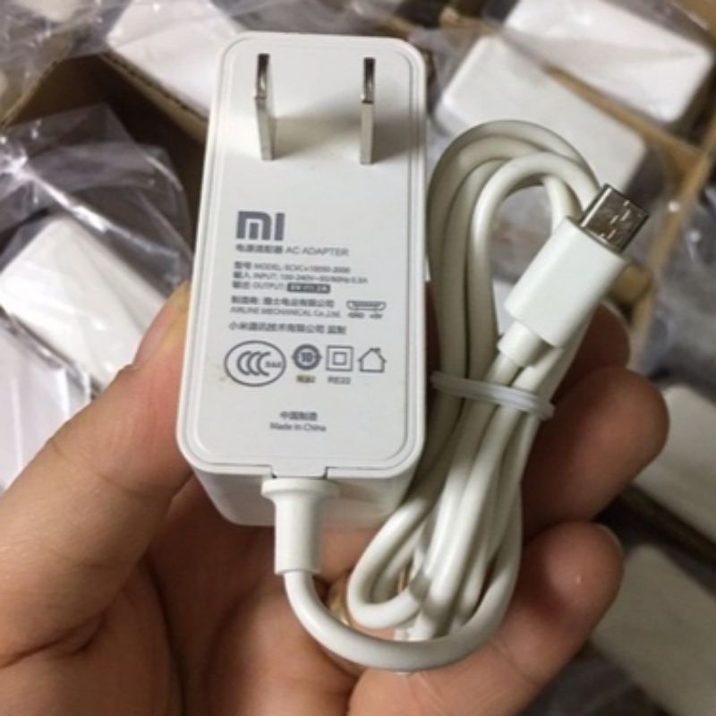 Nguồn  5V 2A công suất thực, chân tròn loại: , , ,