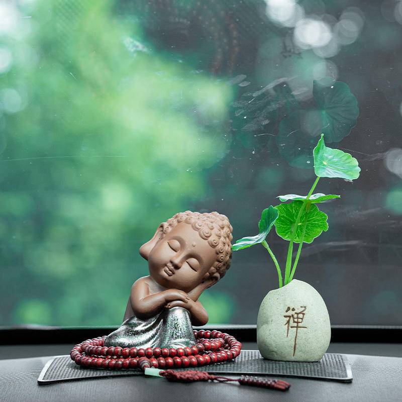 Tượng Phật Nhỏ Bằng Cát Tím Thủ Công Sáng Tạo Trang Trí Nội Thất Xe Hơi
