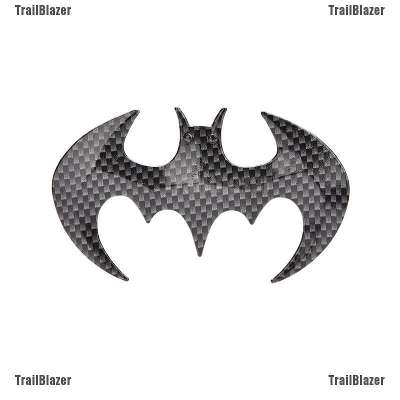 Miếng dán logo Batman nổi 3D chất liệu sợi carbon cho xe hơi