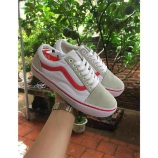 Giày thể thao Vans old skool trắng vạch đỏ, mũi xám