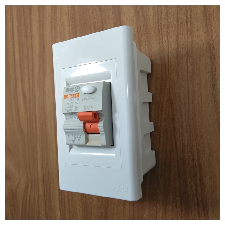 Bộ Cầu dao chống giật SINO 40A 30mA 230V + Mặt, đế âm
