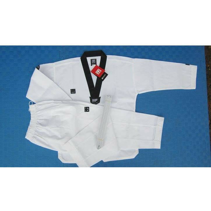 Võ Phục Taekwondo MOOTO Hàng siêu đẹp cao cấp cổ đen, cổ đỏ