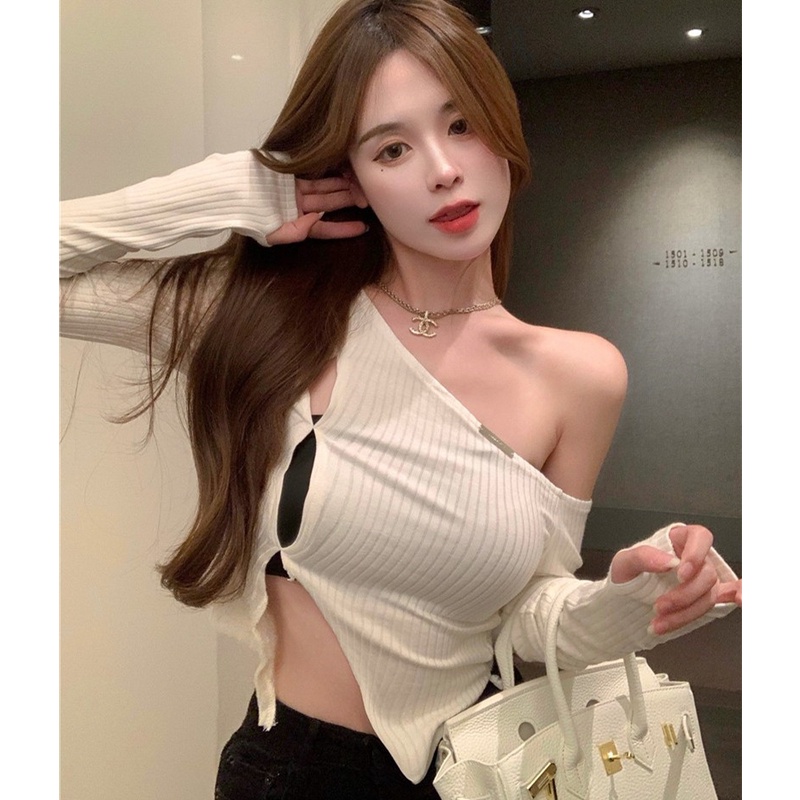 Áo Thun Tay Dài Dáng Ôm Thiết Kế Xẻ Tà Cá Tính