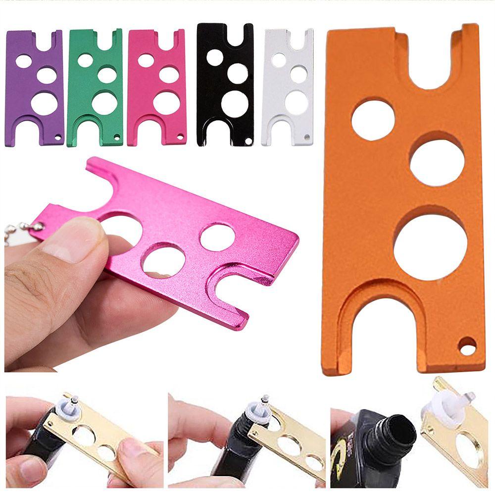 1 Dụng Cụ Mở Nắp Chai Tinh Dầu Dạng Móc Khóa Thiết Kế Dạng Thẻ Tiện Lợi